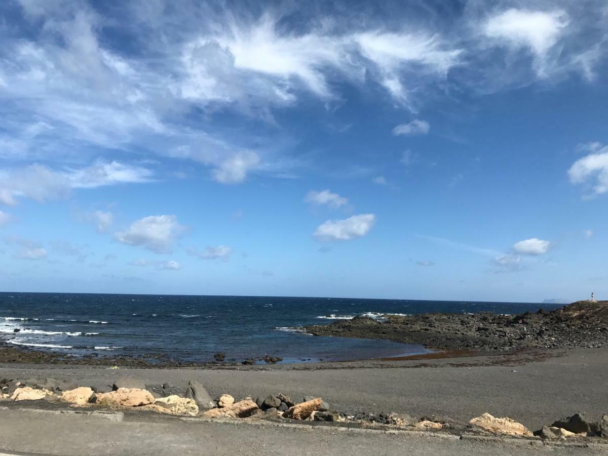 Apartamento Los Rostros La Santa Esterno foto